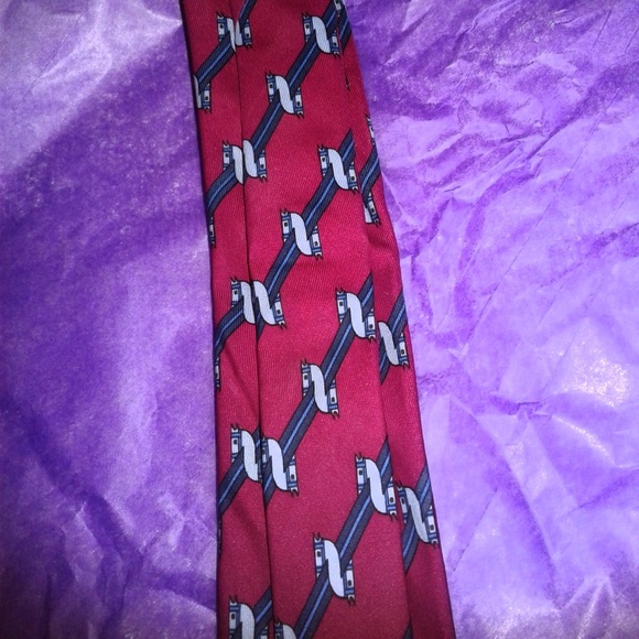 ๐Hermรจs Paris Red 2 Headed Horse Tie ๐ - Picture 8 of 8